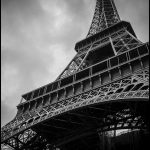 Tour Eiffel vue en plongée