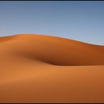 Dunes de sable sous le soleil